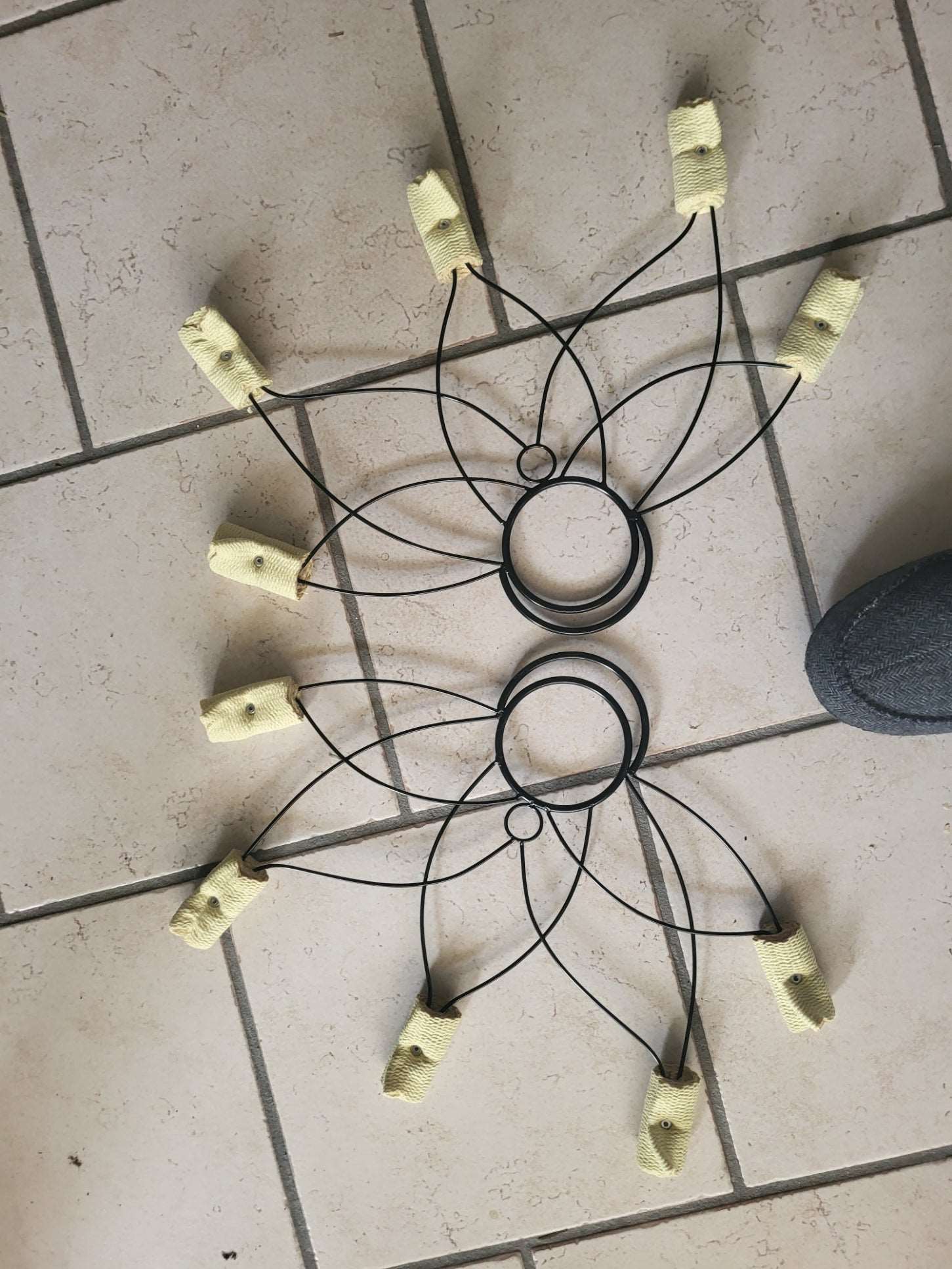 Paire éventails de Feu Lotus avec mèches XL