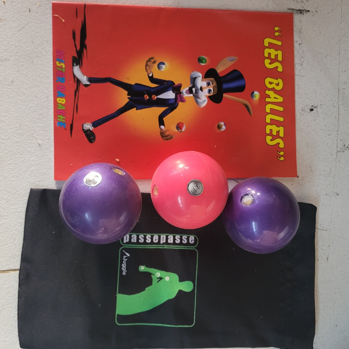 Lot de 3 Balles de jonglerie Bubble Mr Babache 63mm 120g avec sac et livret - vue 5