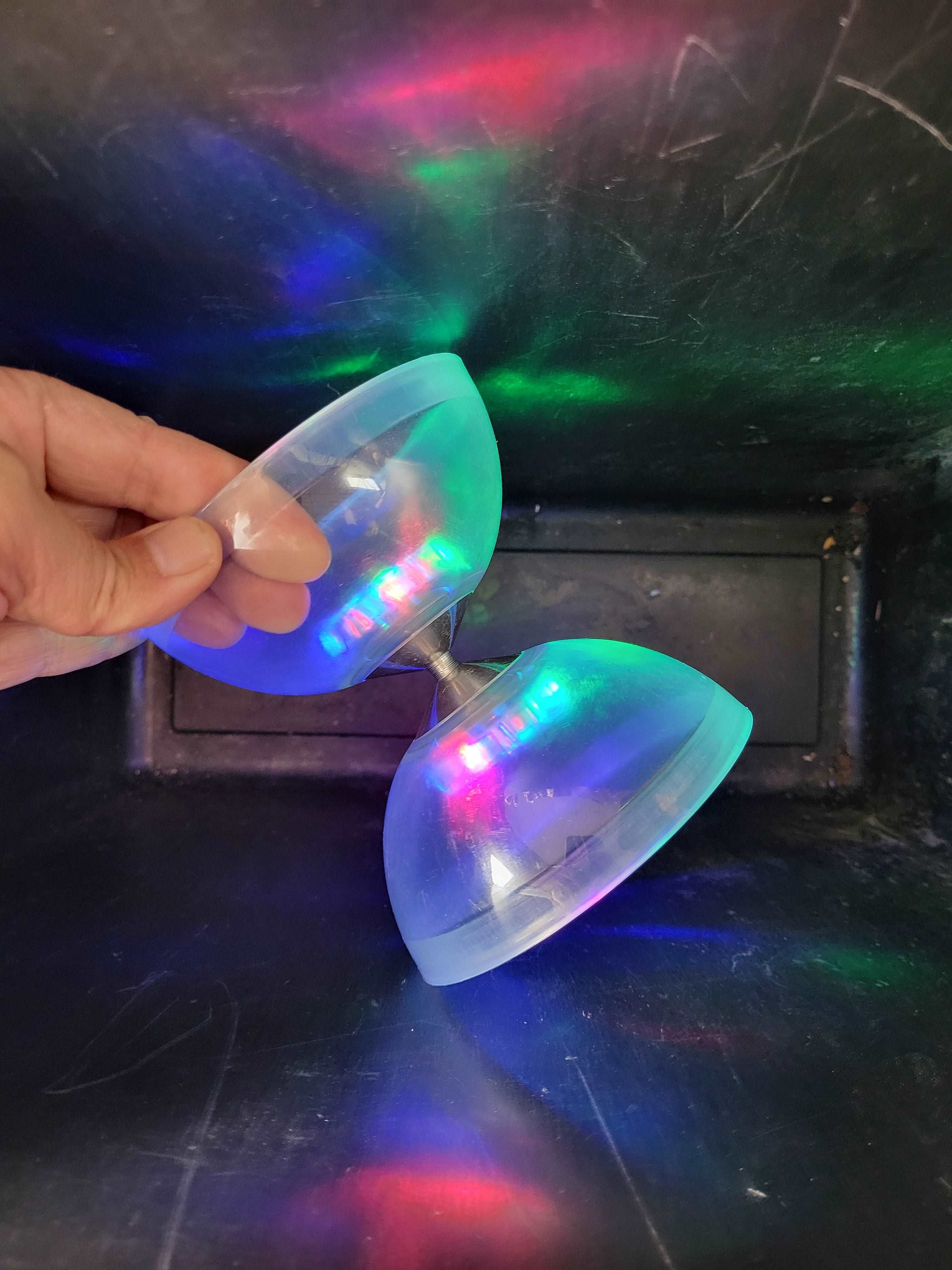 Diabolo lumineux