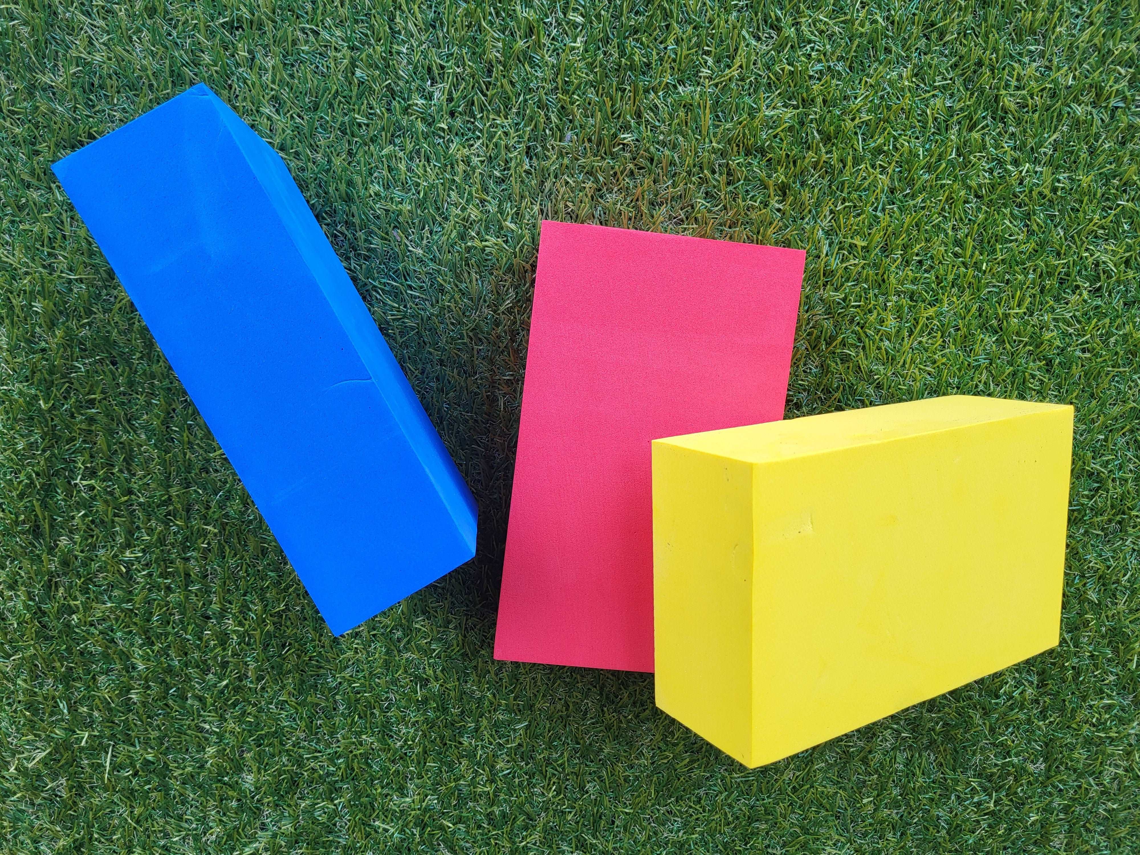 lot de 3 boite à jongler en mousse, parfaites pour l'initiation.
