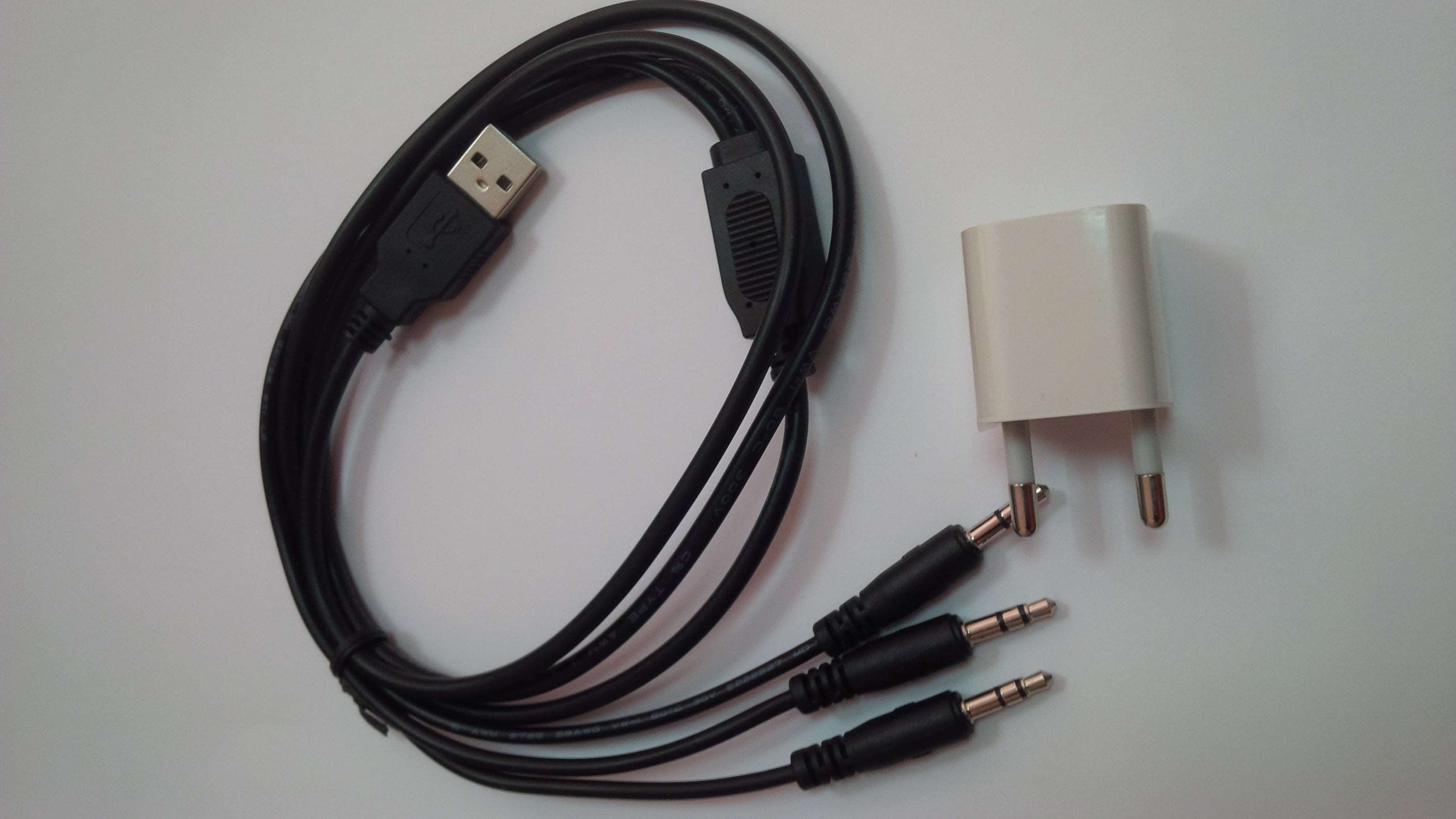 Chargeur usb 3 fils pour matériel k8