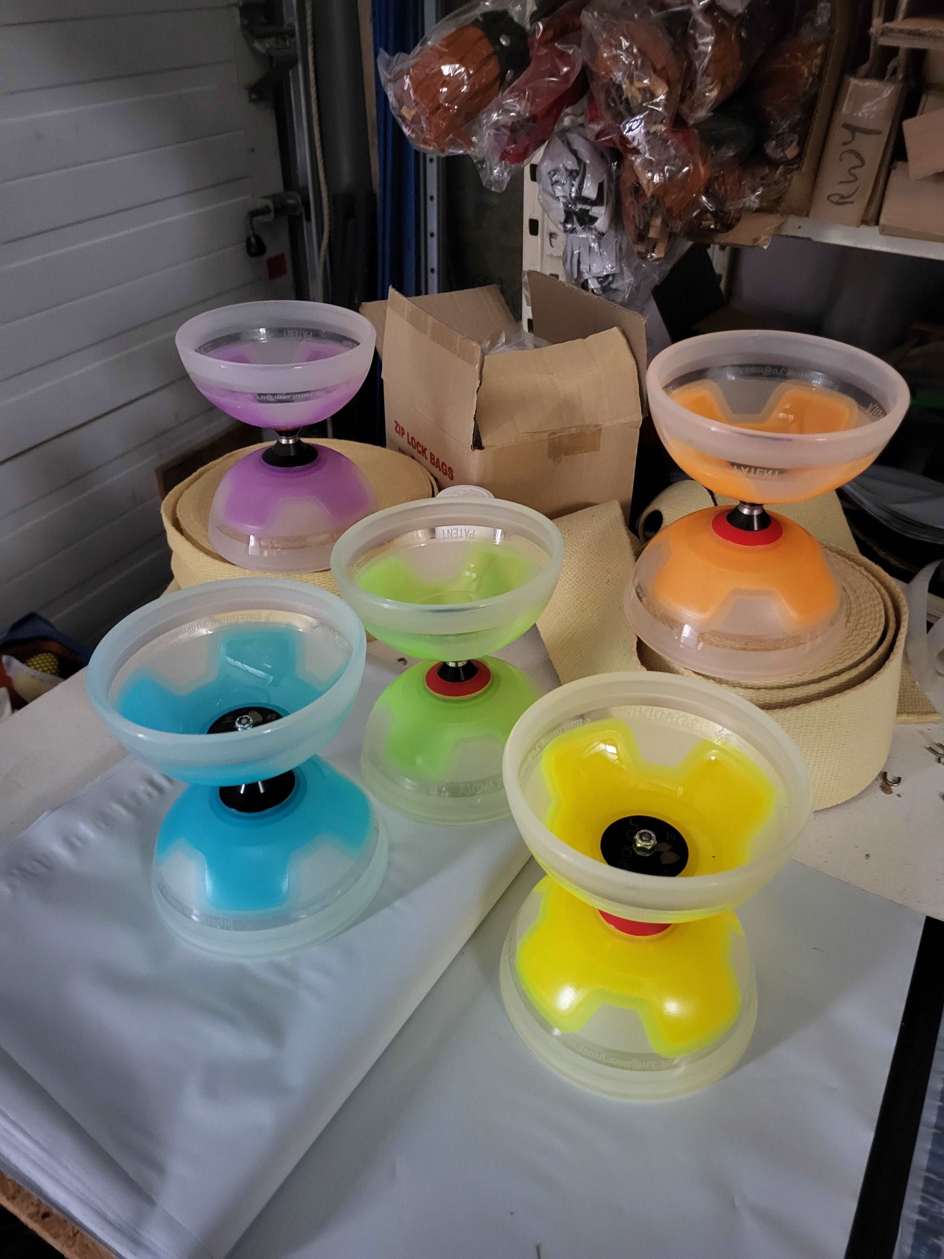 Diabolo Sundia Falcon avec axe triple roulement