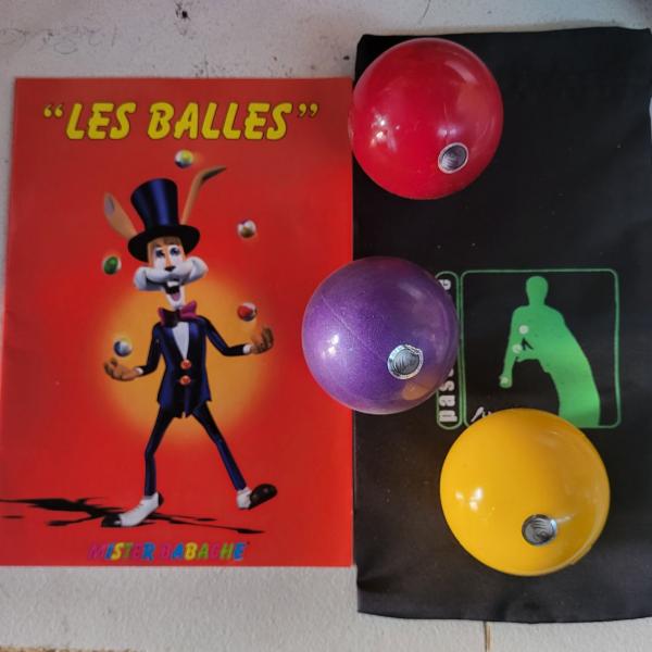 Lot de 3 Balles de jonglerie "Bubble" Mr Babache 63mm 120g avec sac et livret