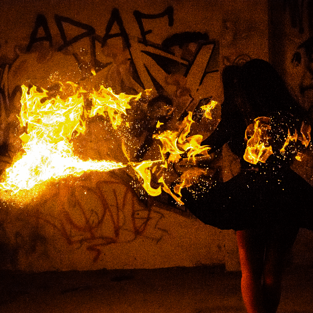 FireFly Sparkle Powder – Poudre étincelante avec reflets dorés (effet meule à étincelles) 1L