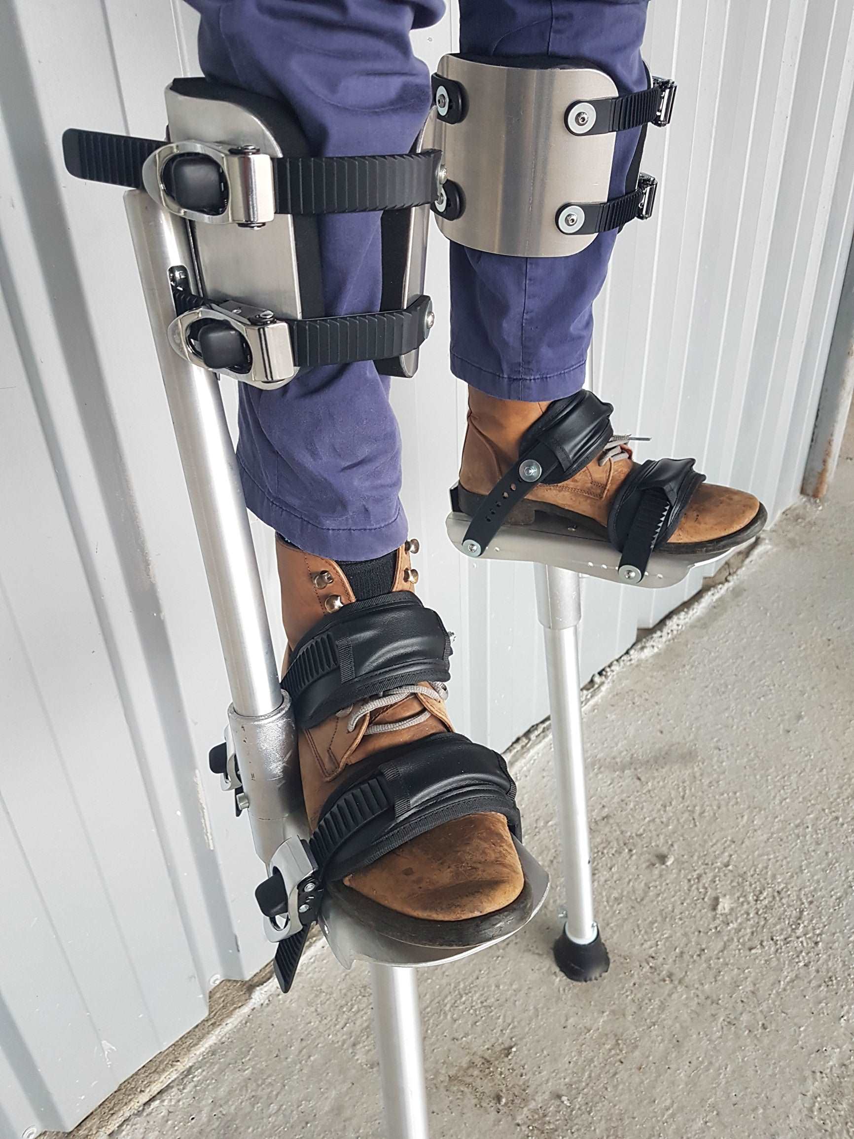 Echasses Cirkao PREAU avec fixation Snowboard