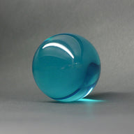 Balle acrylique couleur bleu clair 68mm
