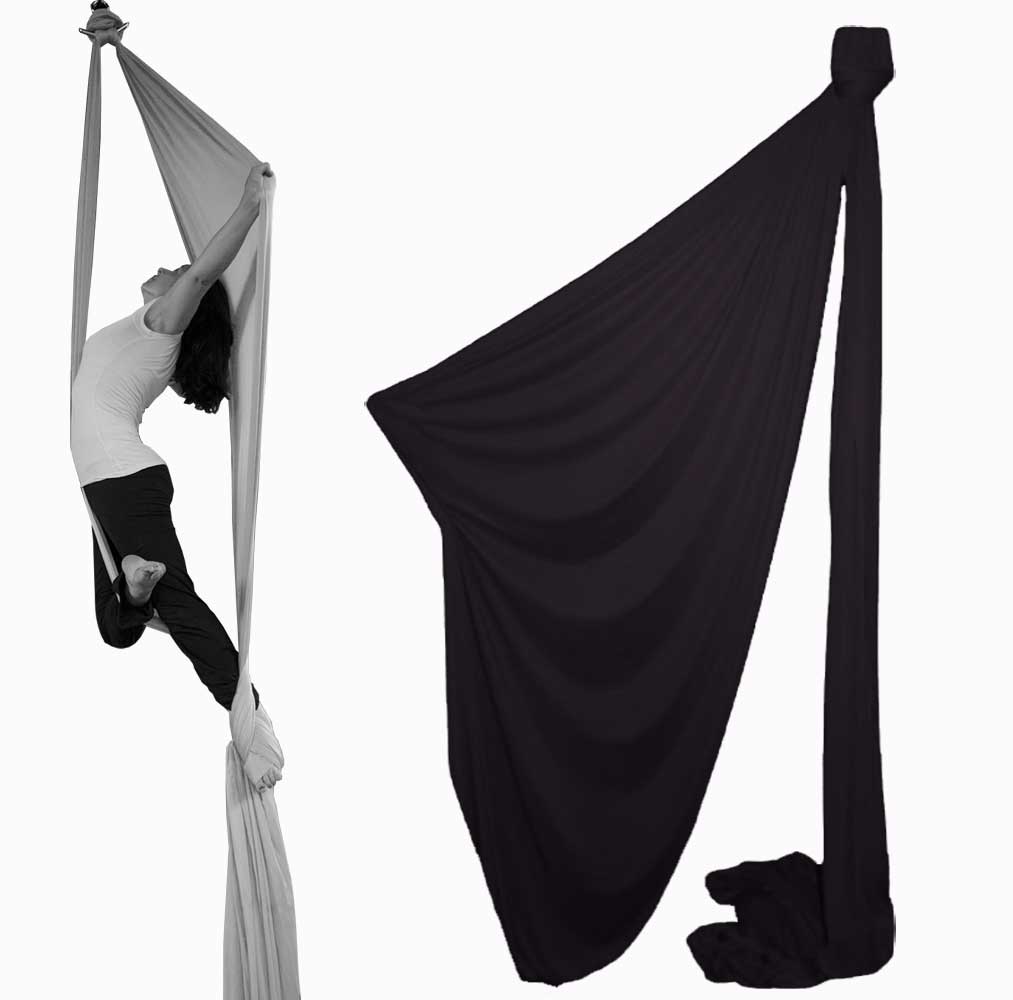 Black aerial fabric, durable and tear-proof. Length 8m x 160cm. 100% Polyester.